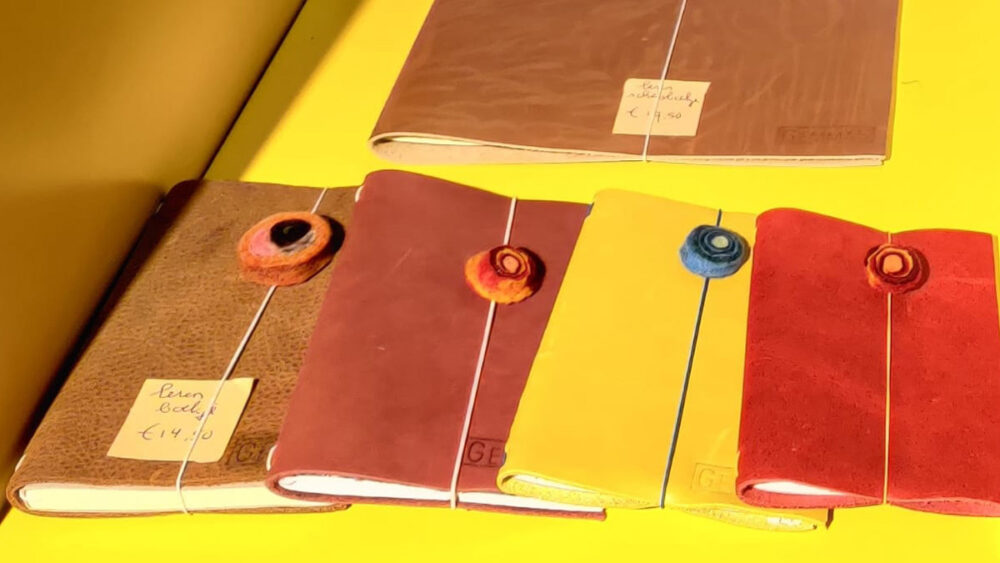 schriften met een leren kaft