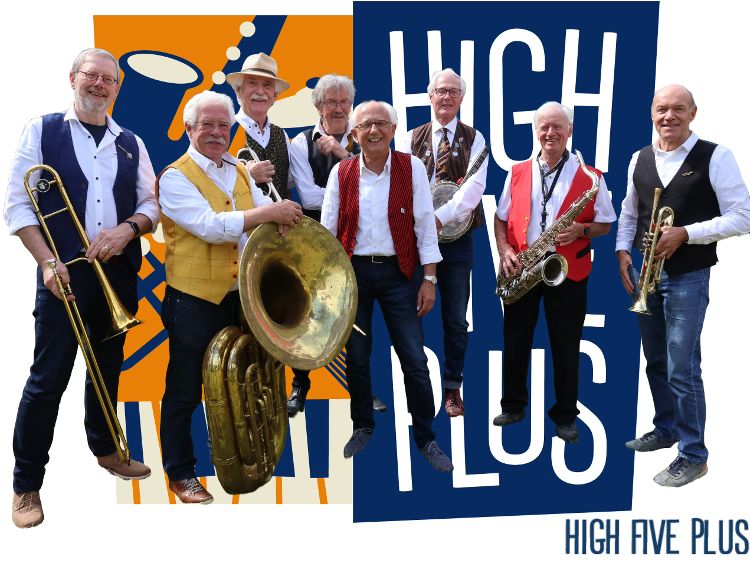 Leden Jazzband High Five Plus in het begijnhof van Breda