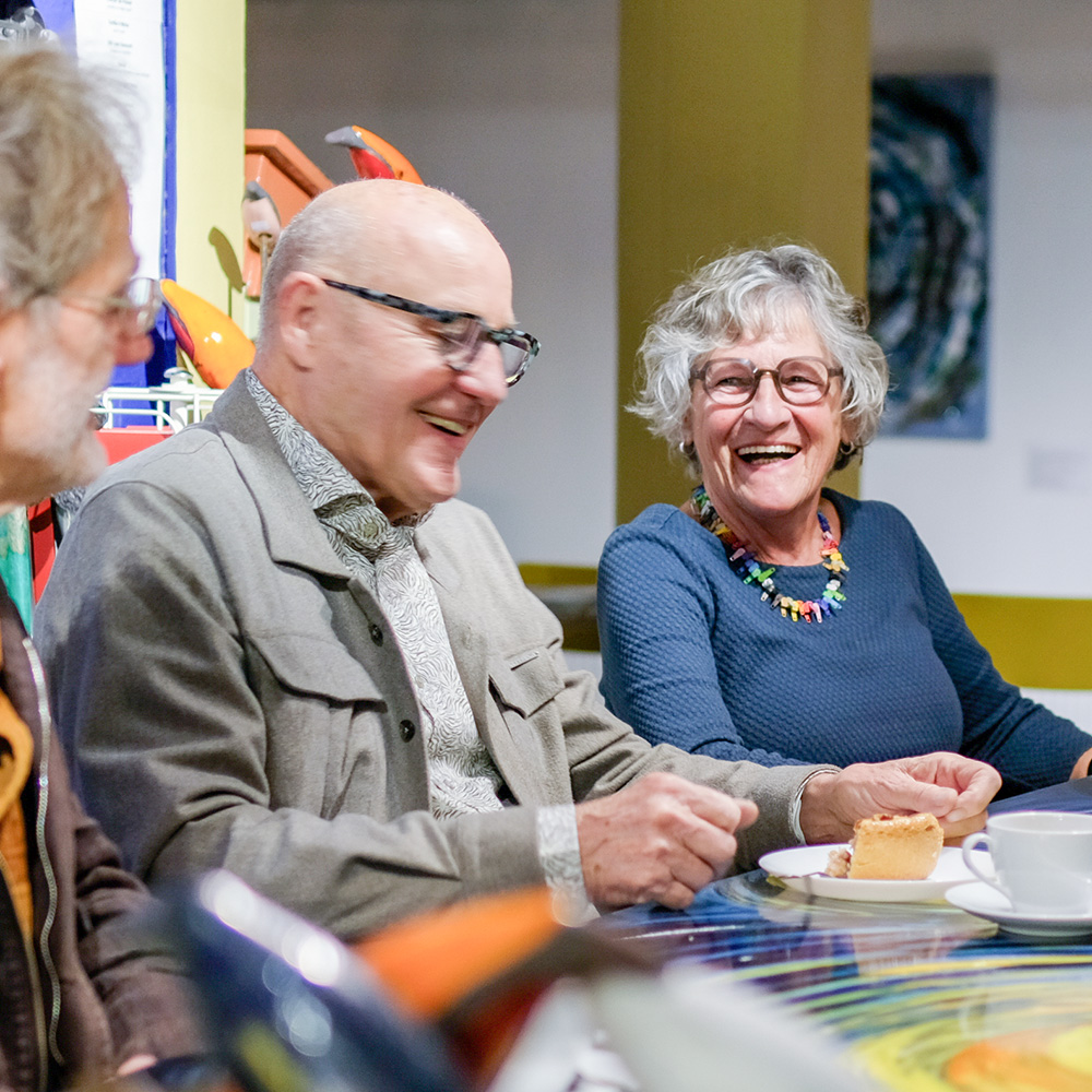gezelligheid tijdens koffie en gebak
